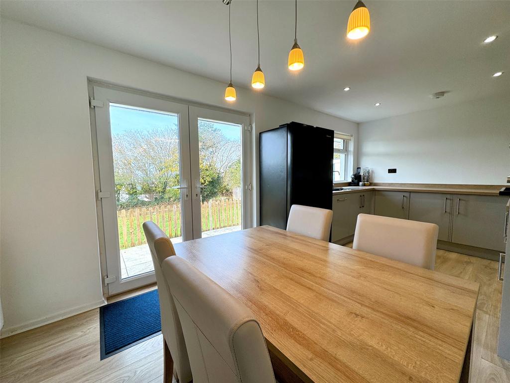 Boxwell Park, Bodmin, Cornwall, PL31 3 bed bungalow for sale £320,000