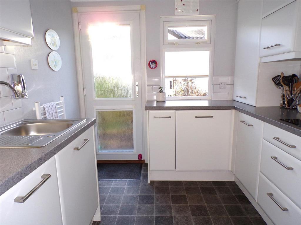 Rugeley Road, Armitage, Rugeley 2 bed property for sale £175,000