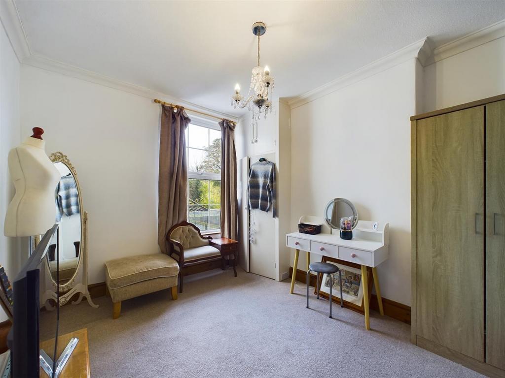 Bedroom: