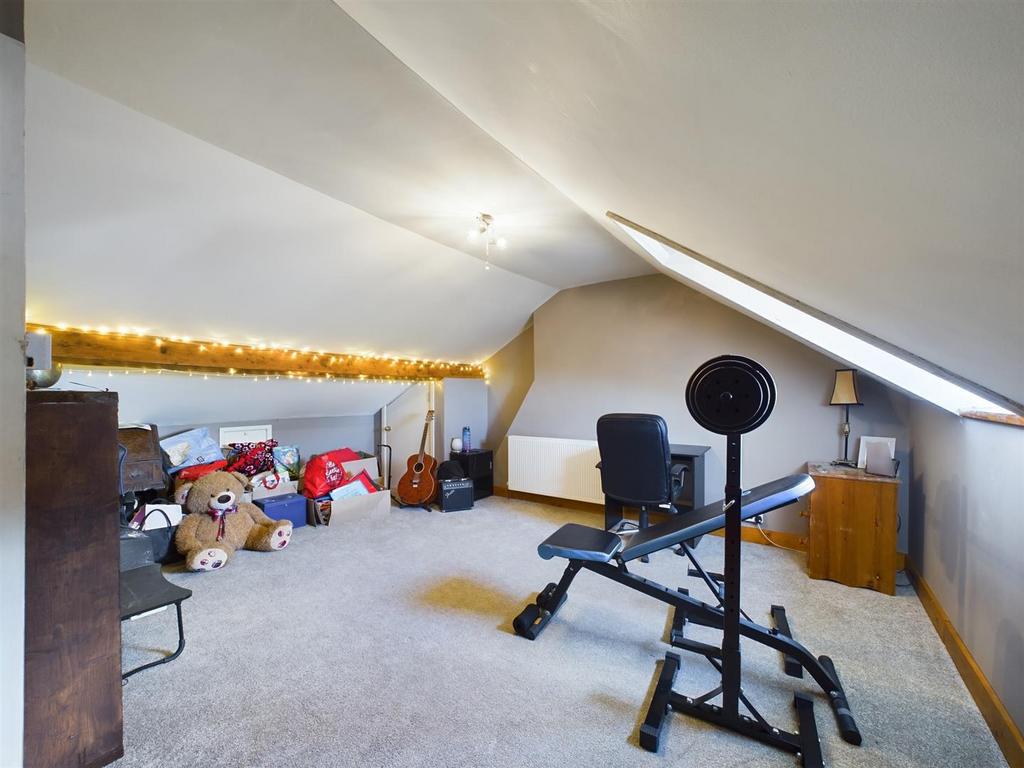 Bedroom: