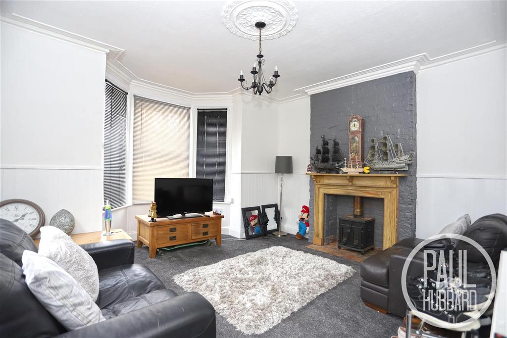 Lichfield Road, Great Yarmouth, NR31 2 bed end of terrace house for