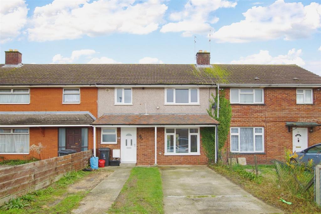 Raleigh Avenue, Swindon SN3 3 bed terraced house to rent £1,200 pcm (£277 pw)