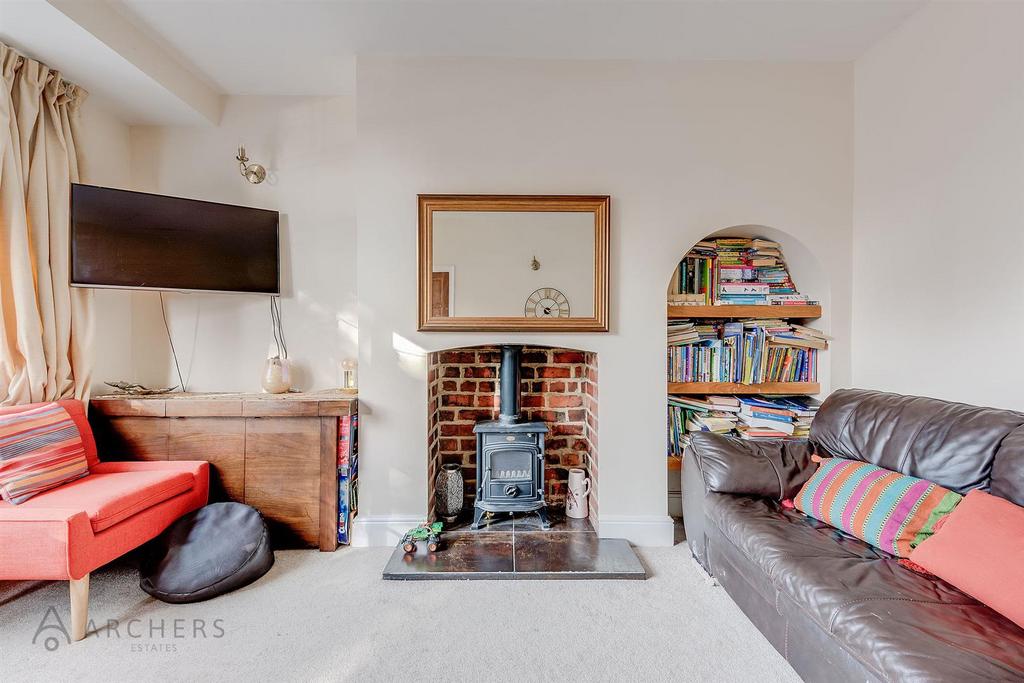 98 Evelyn Road(Interior)(2of25).jpg