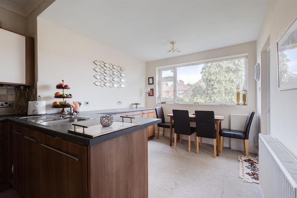 98 Evelyn Road(Interior)(5of25).jpg