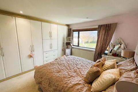 1 Cloverwood Close, Marton In Cleveland, Middlesbrough, TS7 8AZ