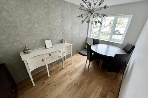 12 Forest Drive, Ormesby, Middlesbrough, TS7 9HX