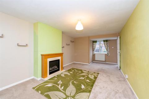 3 bedroom semi-detached house for sale - Mayfield Road, Pershore