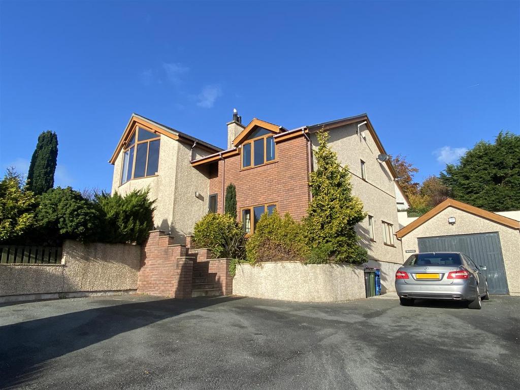 Holyhead Road, Menai Bridge 6 bed house for sale £775,000
