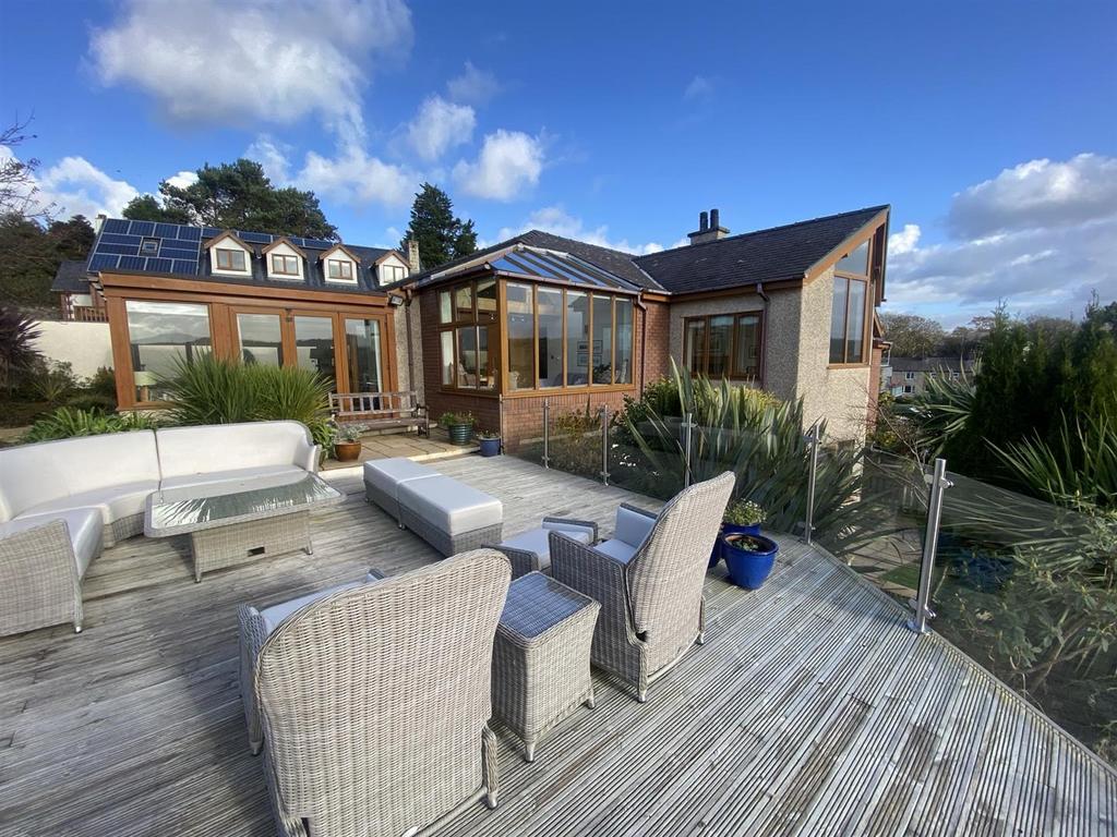 Holyhead Road, Menai Bridge 6 bed house for sale £775,000