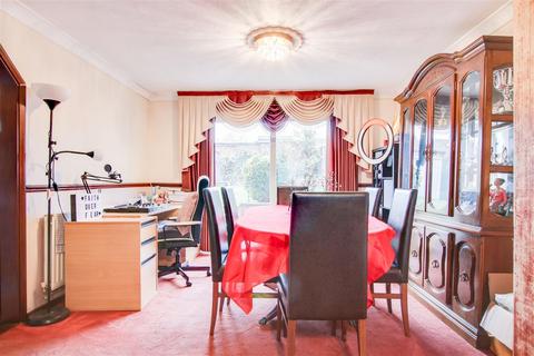 3 bedroom semi-detached house for sale, The Springs, Broxbourne