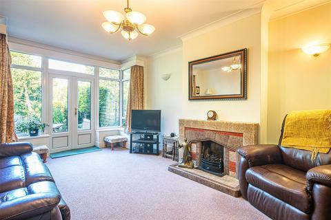 20 Heather Lea Place, Sheffield, S17 3DN