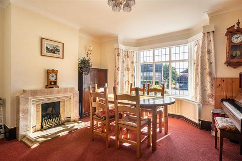 20 Heather Lea Place, Sheffield, S17 3DN