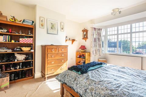 20 Heather Lea Place, Sheffield, S17 3DN
