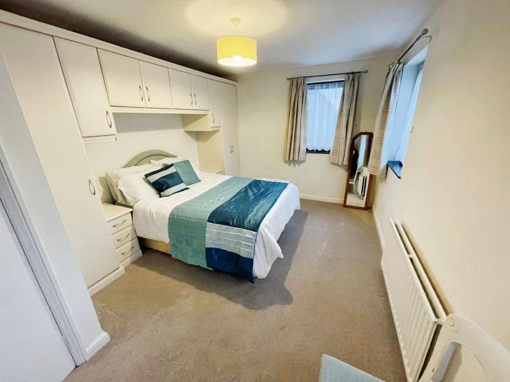 Bedroom.jpg