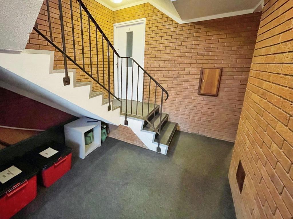 Entrance2.jpg