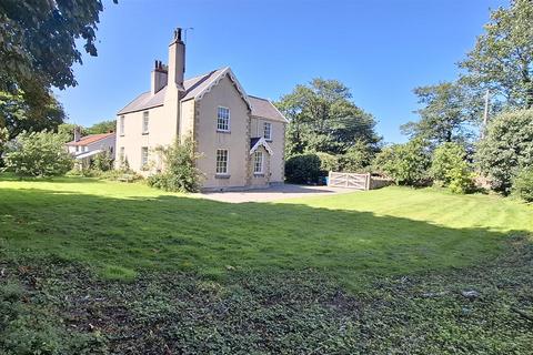 5 bedroom character property for sale, Ffordd Penrhwylfa, Prestatyn