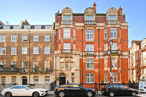 4 bedroom flat for sale, Montagu Mansions, Marylebone W1U