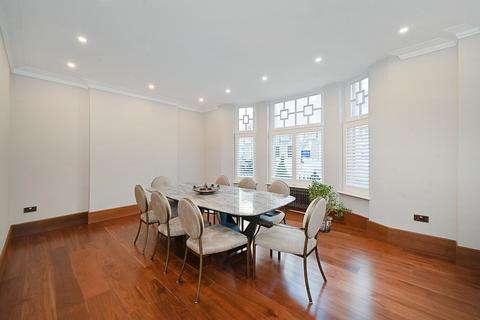 4 bedroom flat for sale, Montagu Mansions, Marylebone W1U