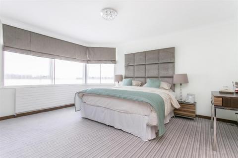 3 bedroom flat for sale, Hyde Park Towers, 1 Porchester Terrace, Hyde Park