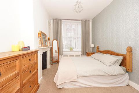 2 bedroom flat for sale, Bohemia Road, St. Leonards-On-Sea