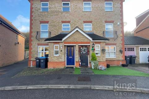4 bedroom townhouse for sale - Malkin Drive, Church Langley