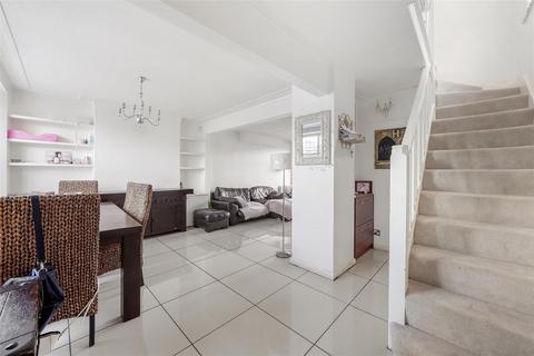 3 bedroom semi-detached house for sale, Oakwood Crescent, Greenford