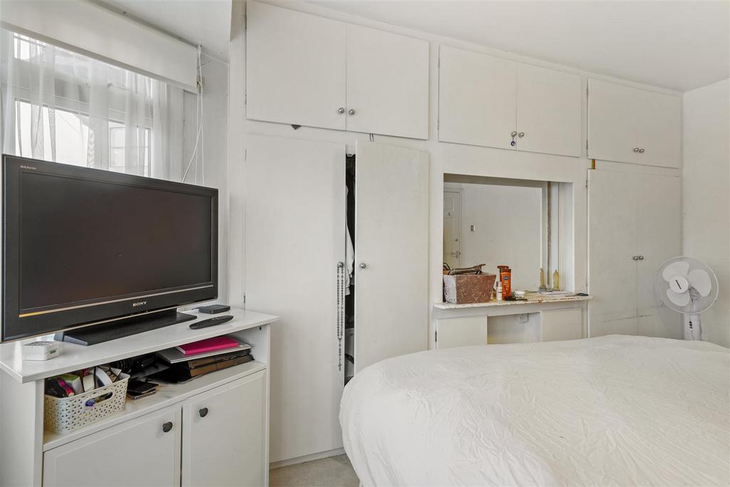 14 Oakwood Crescent - Adx PIm1ghl DRYQnni Ukh.jpg
