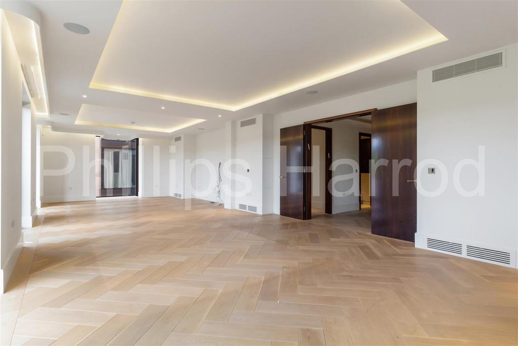 Flat R8, 50 St Edmunds Terrace NW8 7 ED-11.jpg