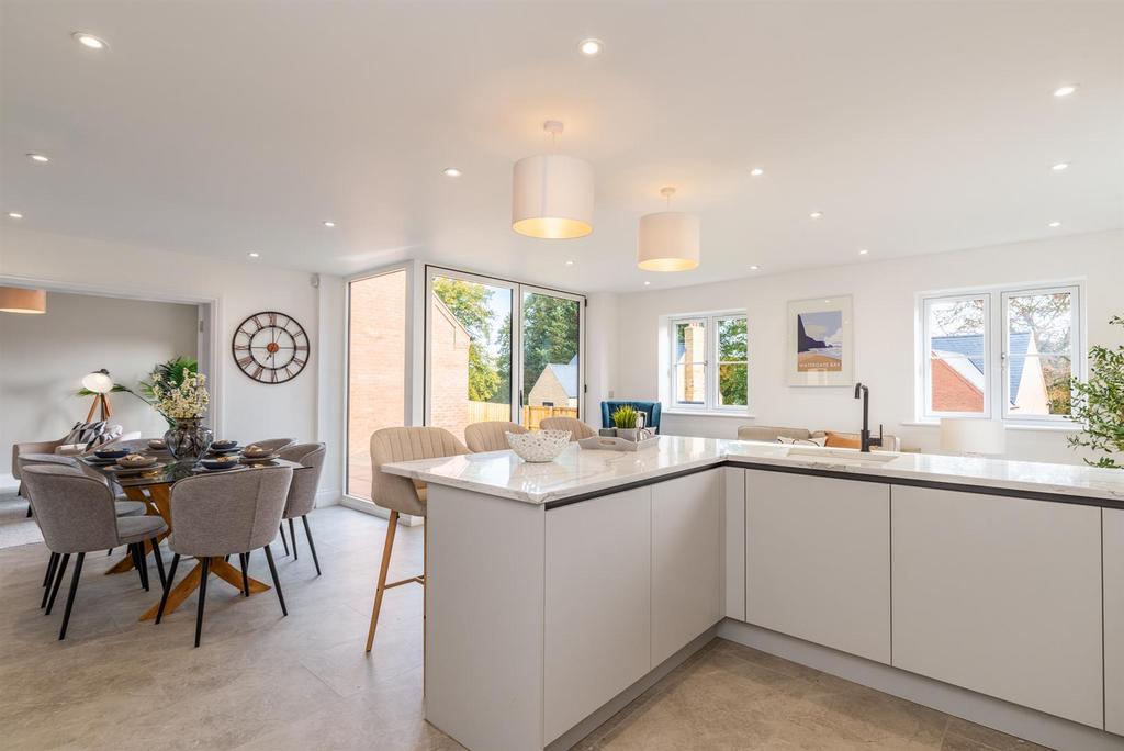 Kitchen/Diner/Snug