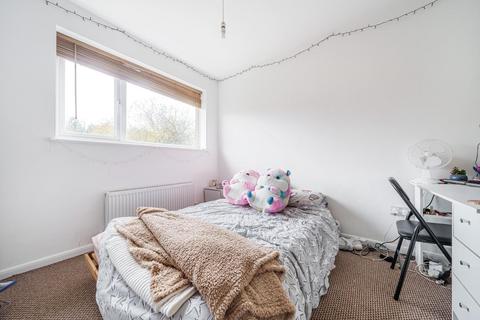 3 bedroom terraced house for sale - St James Close, East Malling