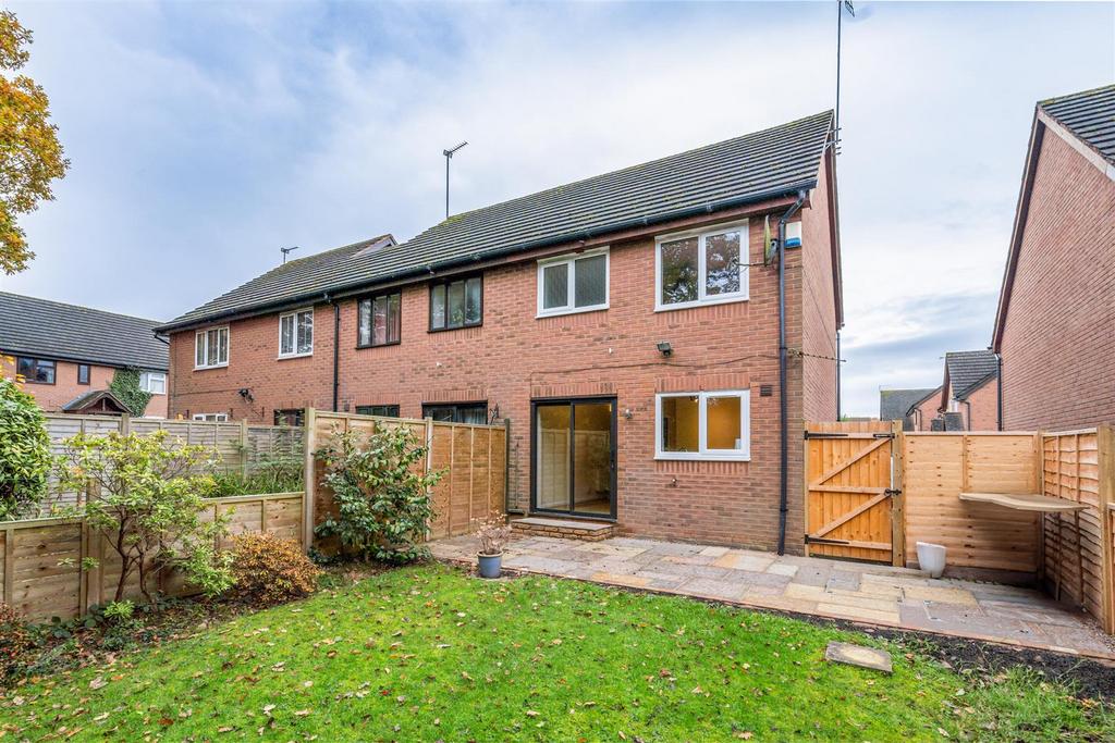 Hazeltree Grove, Dorridge, Solihull 2 bed semidetached house £325,000