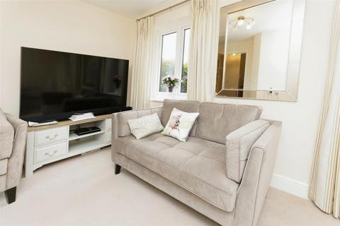 2 bedroom apartment for sale, Wardington Court, Welford Road, Northampton,  Northamptonshire, NN2 8FR