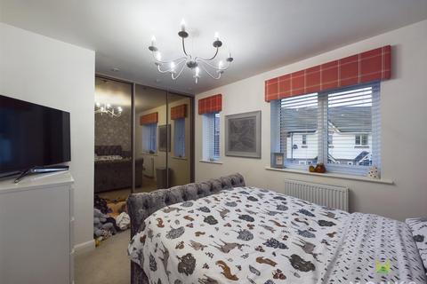 3 bedroom semi-detached house for sale - Coracle Close,  Sundorne, Shrewsbury