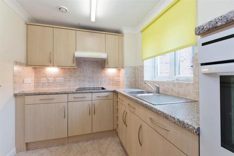 1 bedroom apartment for sale, Townsend Court, High Street South, Rushden, Northamptonshire, NN10 0FR