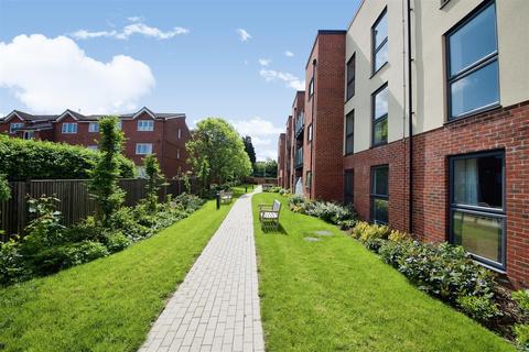 1 bedroom apartment for sale, Sewardstone Road, Waltham Abbey