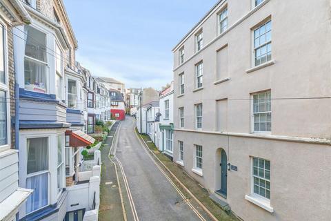 6 bedroom terraced house for sale - Regent Place, Ilfracombe