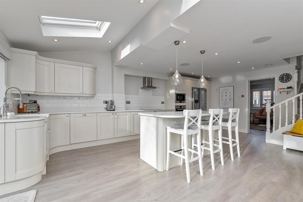 3 Housefield Way-21.jpg