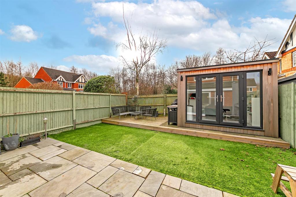 3 Housefield Way Feb24-10.jpg