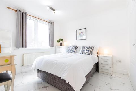 1 bedroom apartment to rent - Regent Court, St John's Wood, NW8