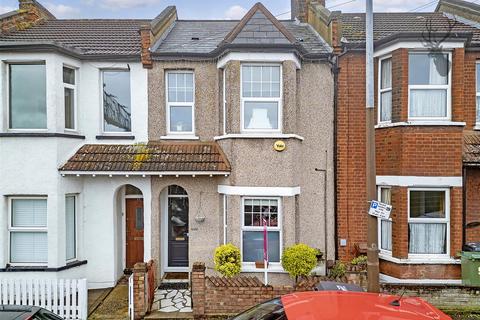 3 bedroom house for sale, Springfield Road, Chingford E4