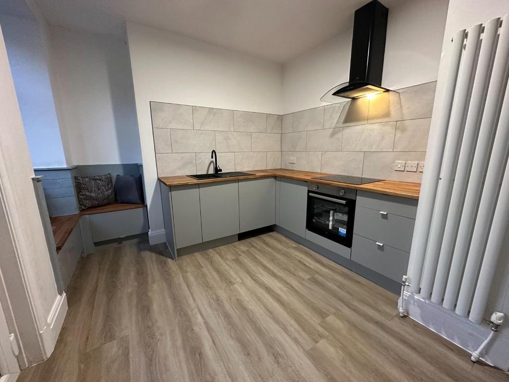 Kings Causeway, Brierfield, Nelson 2 bed semidetached house for sale £155,000