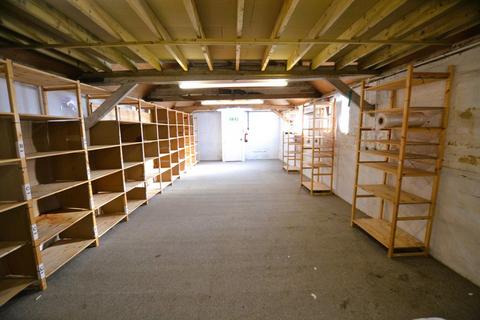 Storage to rent, Walkern, Hertfordshire