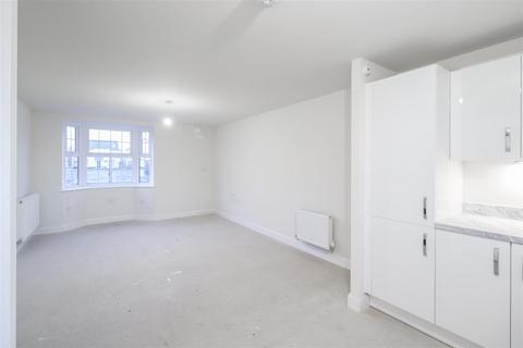 2 bedroom apartment to rent - Station Avenue, Rugby CV23