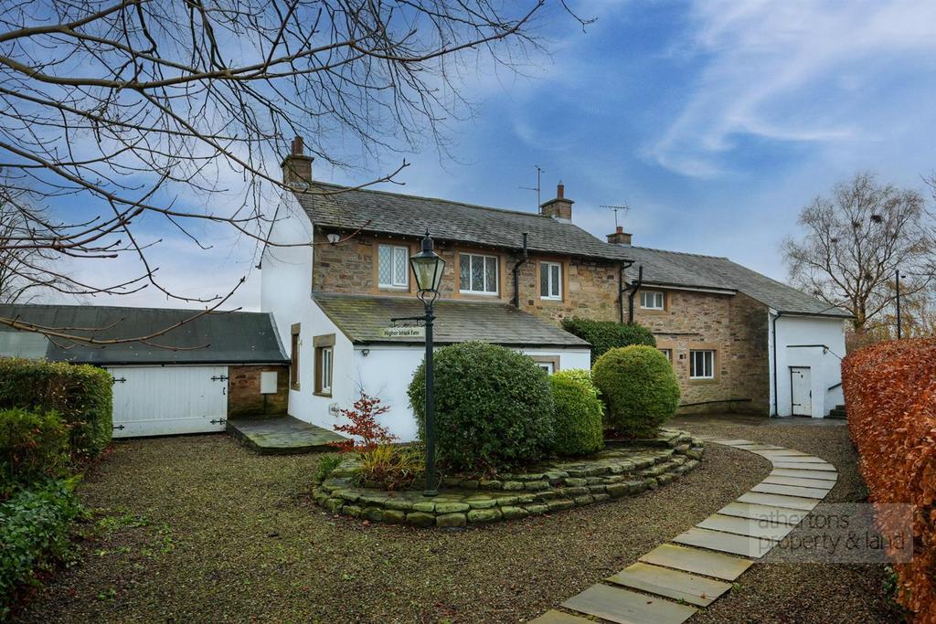 Intack Lane, Mellor Brook, Ribble Valley 5 bed farm house for sale £
