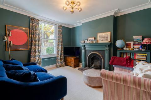 18 Brookway Road, Charlton Kings, Cheltenham, GL53 8HB