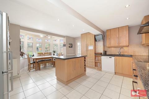 8 bedroom detached house for sale, Parkstone Avenue, Hornchurch RM11