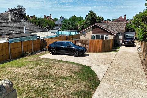 3 bedroom detached bungalow for sale, CENTRAL RYDE