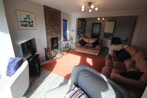 4 bedroom detached house for sale, Trawscoed Road, Llysfaen, Colwyn Bay