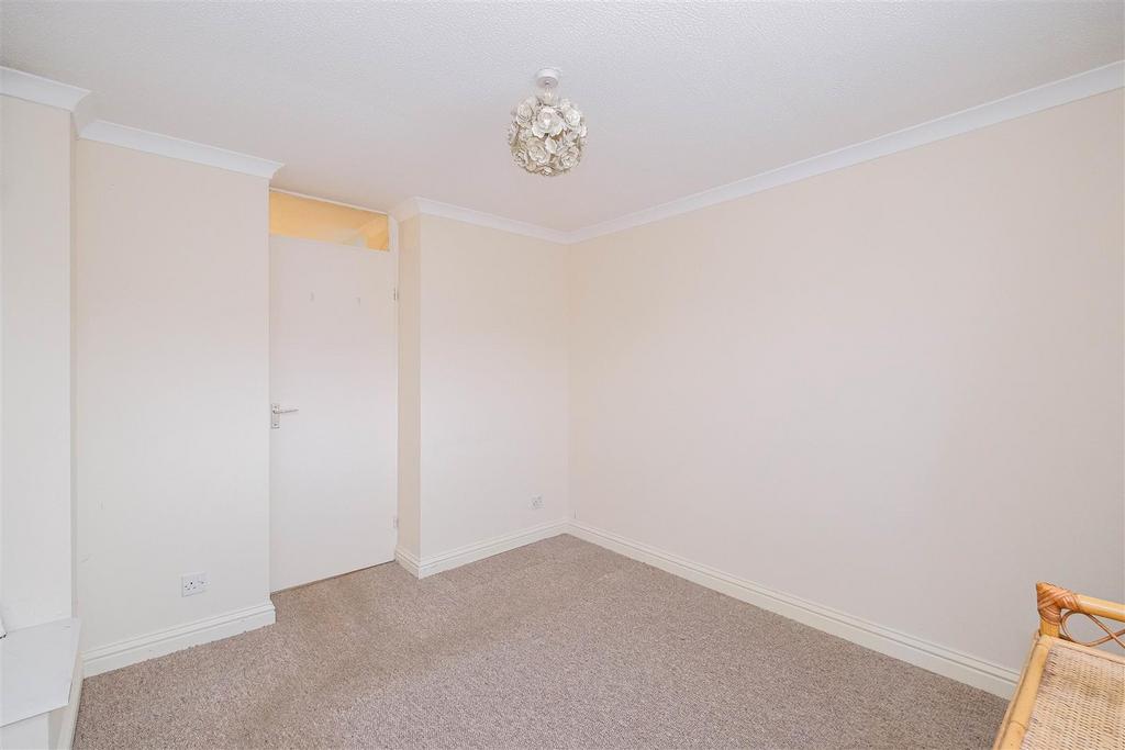 2 Mapleton Road-5.jpg