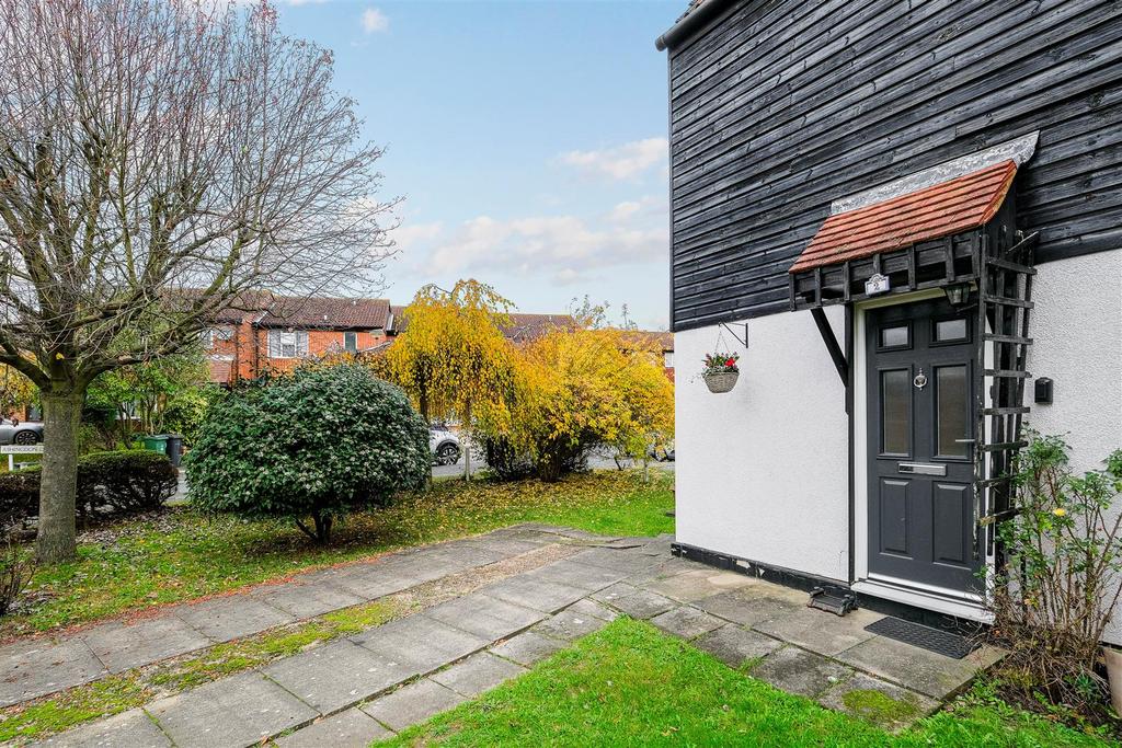 2 Mapleton Road-23.jpg